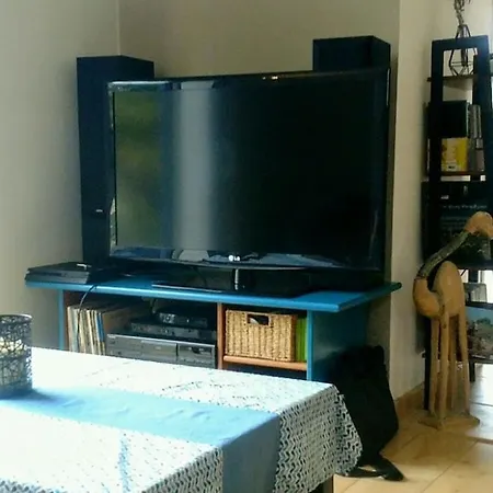 Maison Avec Piscine Bord De Villa *
