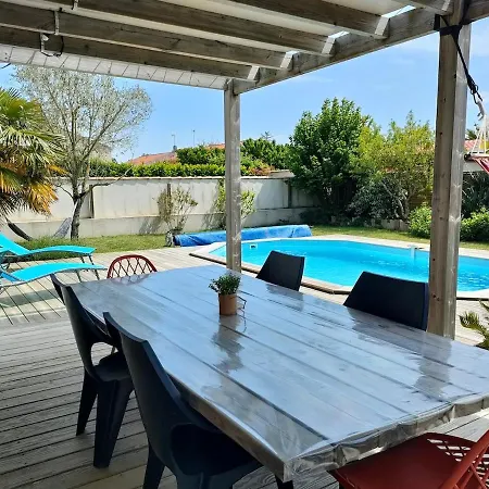 Maison Avec Piscine Bord De Villa Longeville-sur-Mer
