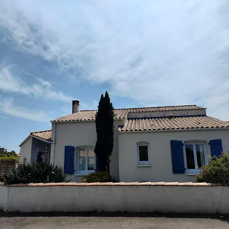Maison Avec Piscine Bord De Longeville-sur-Mer